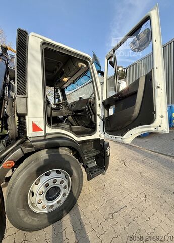 Autokran Iveco 180E - 80 TKm - EURO6 - Kipper - Kran