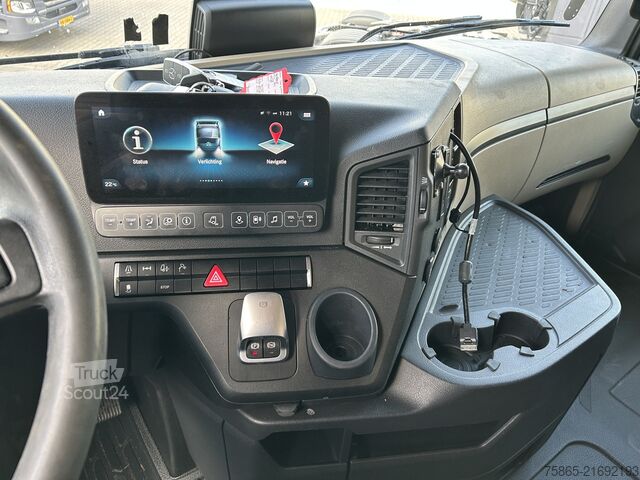 Standaard-SZM Mercedes-Benz Actros 1845 StreamSpace / 564 dkm / Tacho V2 / ...