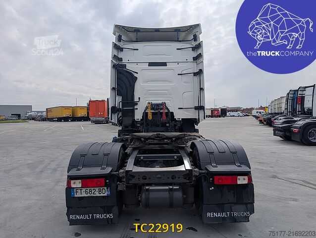 Estándar-SZM Renault T 440