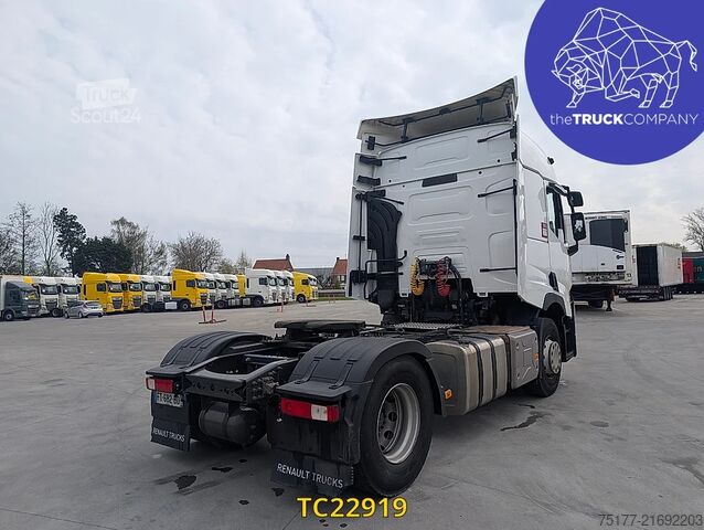 Estándar-SZM Renault T 440