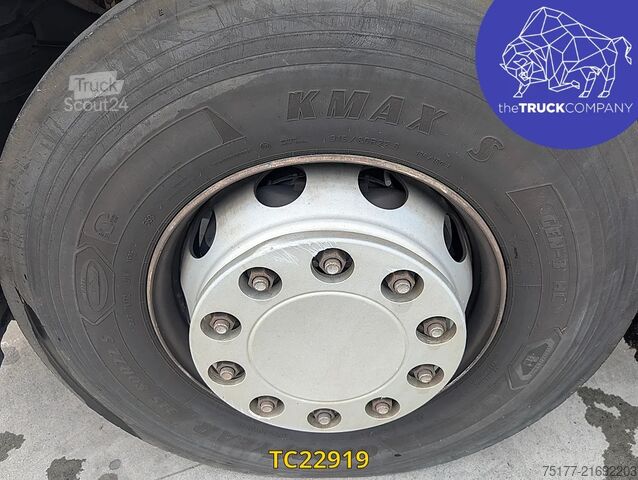 Estándar-SZM Renault T 440