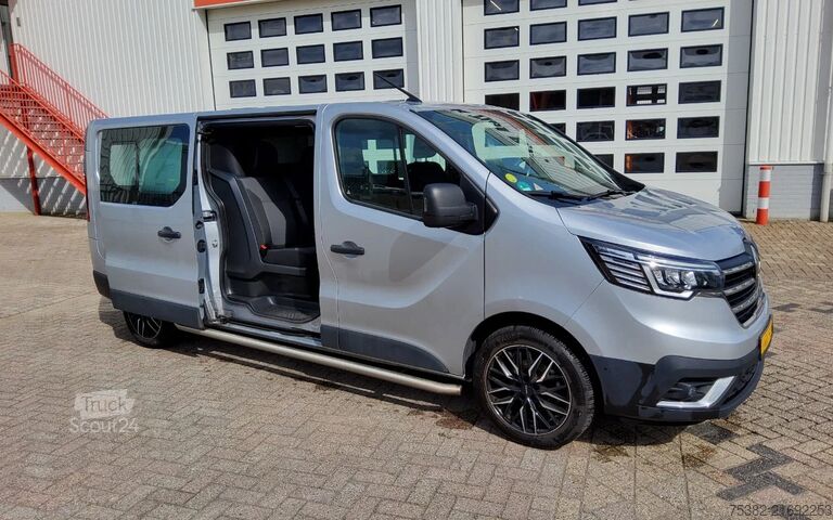 Furgoneta de reparto doble cabina Renault Trafic 150.30 L2H1 - VRF-98-N - DUBBELE CABINE ...