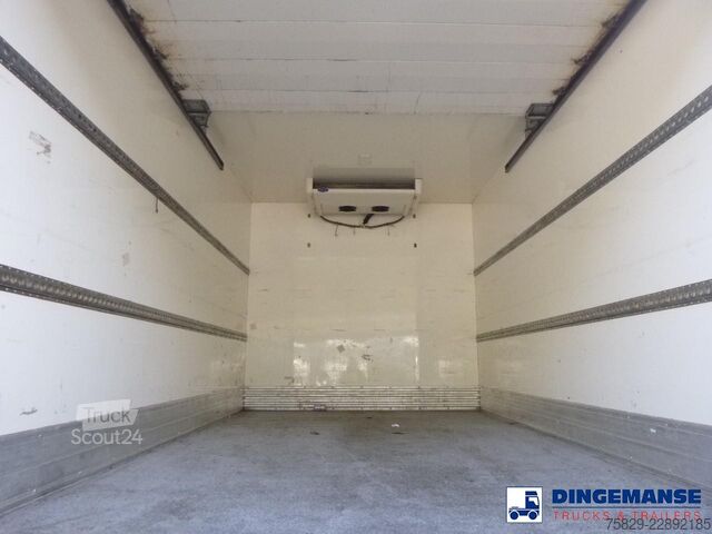  Renault Midlum 190 dxi 4x2 RHD frigo box 20 m3