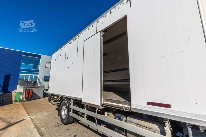 Kühl-/Tiefkühltransport DAF LF55 250 +CHEREAU+THERMO KING+DHOLLANDIA1.5 T.
