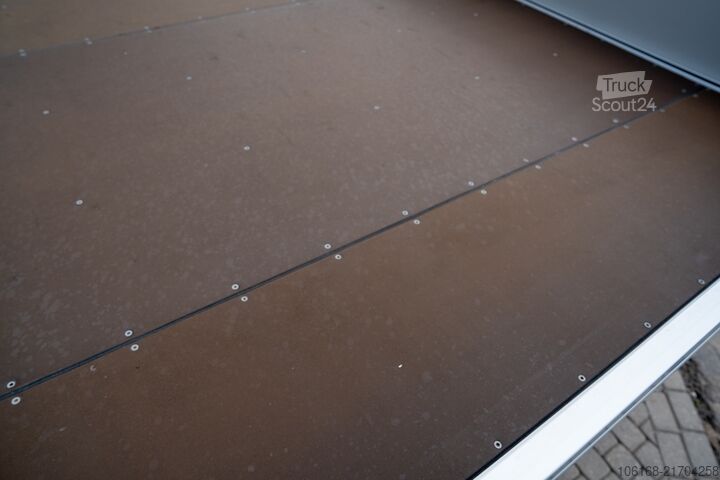 Tovornjak s montažno dvigalko Iveco Daily 70C18 Kran Hyva Pritsche 5 m