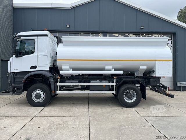 Φορτηγό βυτιοφόρο Mercedes-Benz Arocs 2136 A 4x4 | Fuel Tank | 2 units | STOCK |