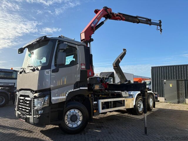 Containertransport (haakarmsysteem) Renault C440 + HMF 2320 K3-- 3X EXT. + 6X2/4 HYDRO DRIV...