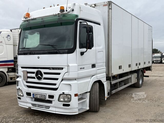 Benne fermée Mercedes-Benz actros 1846