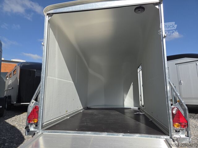 Kofferanhänger Debon Polycargo 1300 Seitentür 1300kg 100kmH