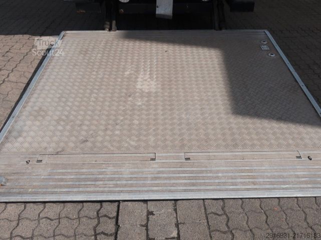Camion caisson MERCEDES-BENZ Nr.303 Atego 1218 / 1.Hand/Luftfahrwerk/Autom.