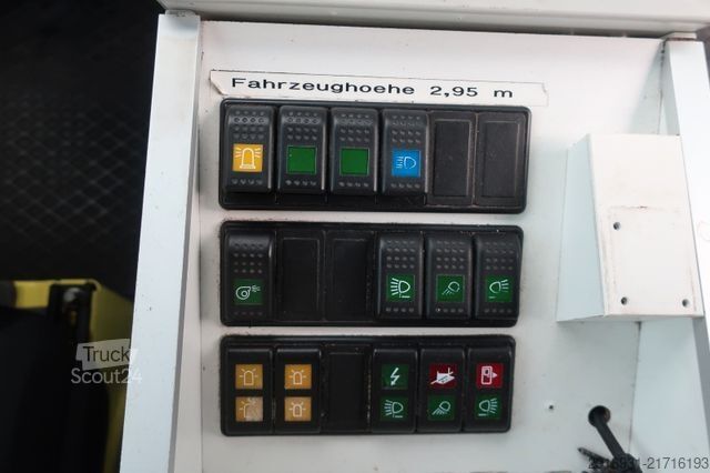 Feuerwehrfahrzeug MERCEDES-BENZ Sprinter RTW 519CDI 1.Hand/ Navi / Fzg Nr: A79