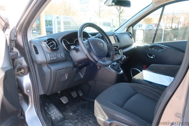 Minibus OPEL Nr. 140 Vivaro B L2H1 Biturbo / 9 Sitzer / Klima