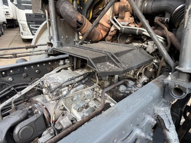 Chassi de caminhão MERCEDES-BENZ Actros 4140 V6 8X4 Chassis Spring/Spring Manual