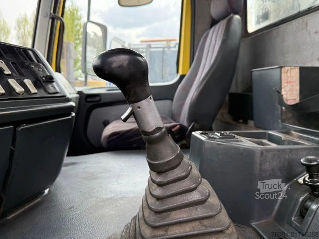 Chassi de caminhão MERCEDES-BENZ Actros 4140 V6 8X4 Chassis Spring/Spring Manual