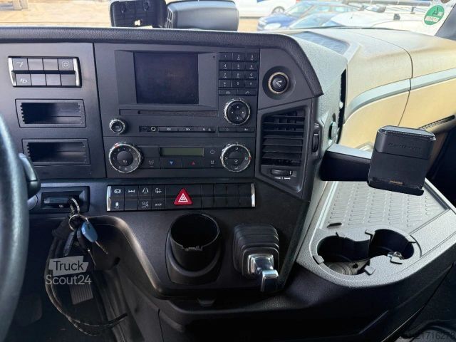 Tractora standard MERCEDES-BENZ Actros 1842 4X2 Spring/Air Bigspace Retarder 2 T