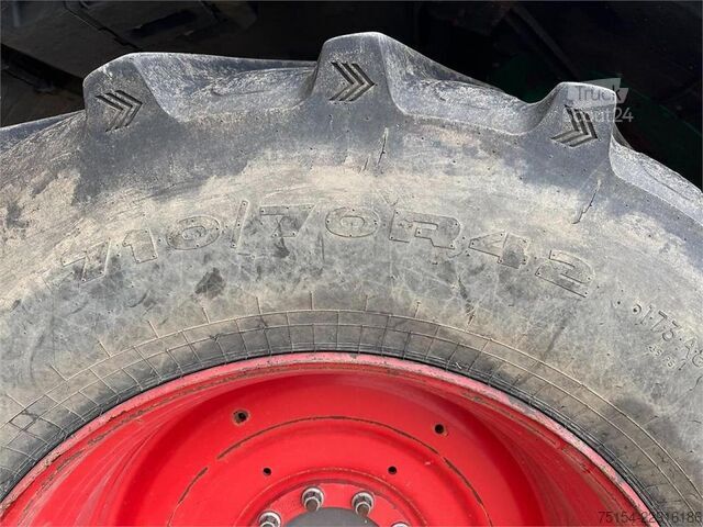  Fendt 826 Vario SCR Profi, FH + FZW