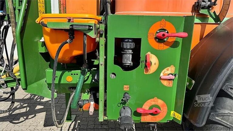  Amazone UG3000 Spezial  5400ha