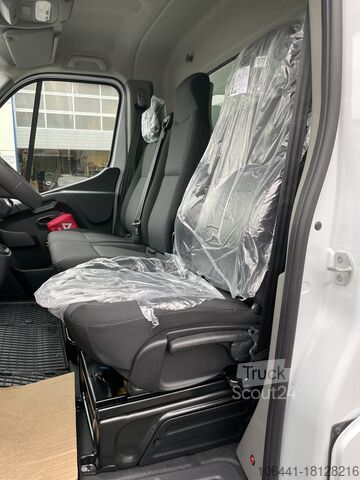 Transporteur avec valise Renault Master Koffer LBW 2400 Hoch