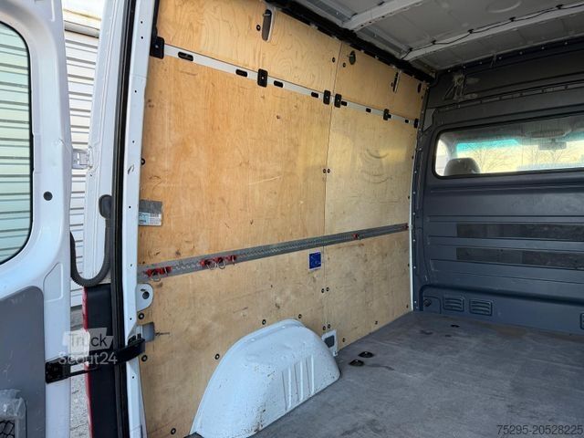 Furgoneta MERCEDES-BENZ Sprinter 213 CDI Kasten Klima Bluetooth TÜV neu
