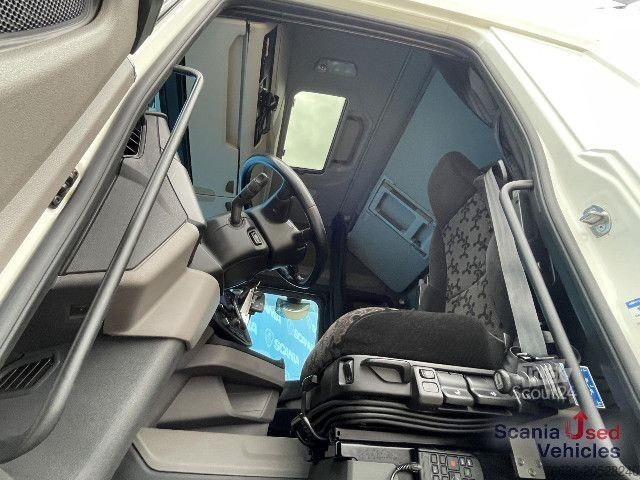 Standard tractor unit Scania R 450 A4x2NB DIFF-L RETARDER FULL AIR 8T HYDRO