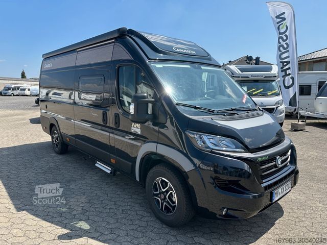 Camper van CHAUSSON V690 Road Line Premium ~ AHK mit 2t Zuglast