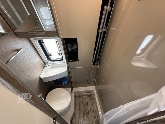 Camper van CHAUSSON V690 Road Line Premium ~ AHK mit 2t Zuglast