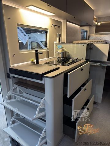 Camping-car semi-intégré LMC Cruiser 740 EL TV SAT Truma 6D Markise