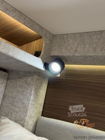 Camping-car semi-intégré LMC Cruiser 740 EL TV SAT Truma 6D Markise