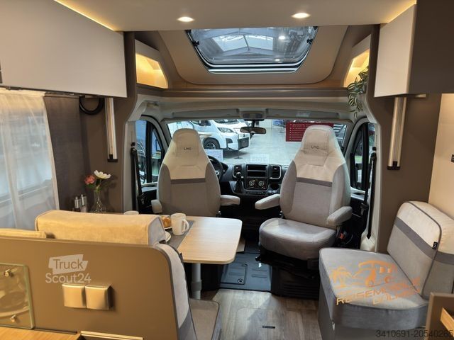 Semi-integrated camper LMC Tourer Lift H 730 G Tourer Paket RFK Zusatbett