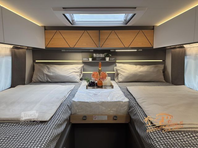 Semi-integrated camper LMC Tourer Lift H 730 G Tourer Paket RFK Zusatbett