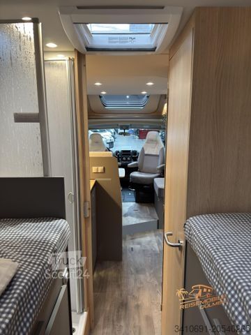 Semi-integrated camper LMC Tourer Lift H 730 G Tourer Paket RFK Zusatbett