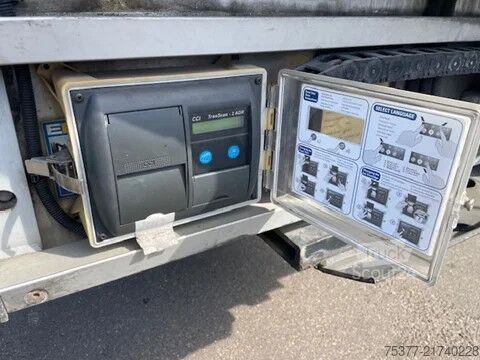 Transporte refrigerado/congelado Montracon Thermo king SLX  ,BPW drumbrakes,  247 width, 2...