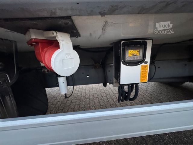 Kühlkoffer-LKW DAF LF 16.260 Tiefkühlkoffer mit Ladebordwand