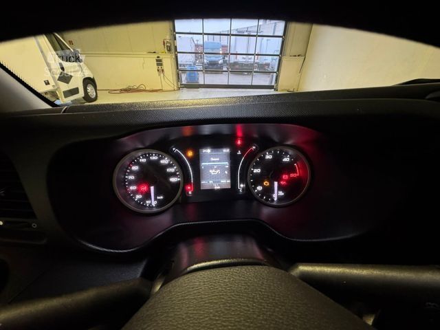 Skåpbil IVECO Daily 35S16 Kastenwagen *Klima*2 stück auf Lager