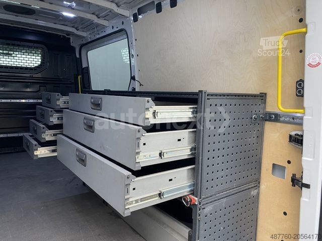 Fourgon tôlé VOLKSWAGEN Crafter 35 4MOTION DSG *Werkstatt* AHK+KAMERA 72