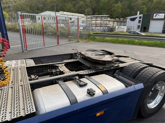 стандартний тягач Mercedes-Benz 1851 LS 4x2 F 13 Actros