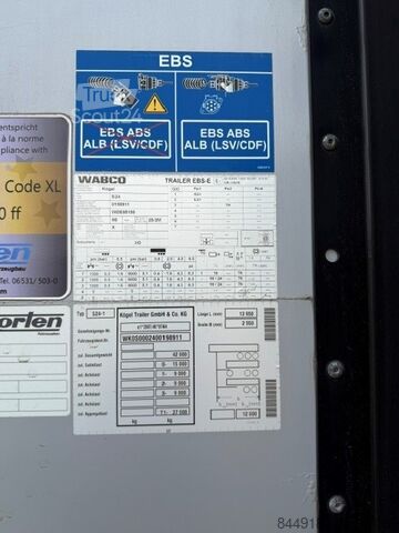 стандартний тягач Mercedes-Benz 1851 LS 4x2 F 13 Actros