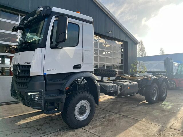 Fahrgestell mit Fahrerhaus Mercedes-Benz Arocs 3340 A 6x6 Chassis Cabin