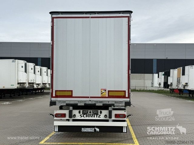 Öppen semitrailer med kapell Schmitz Cargobull Curtainsider Standard