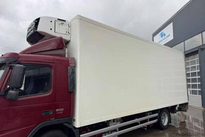 Kylbil VOLVO FM-300 4x2 Carrier 850 Supra
