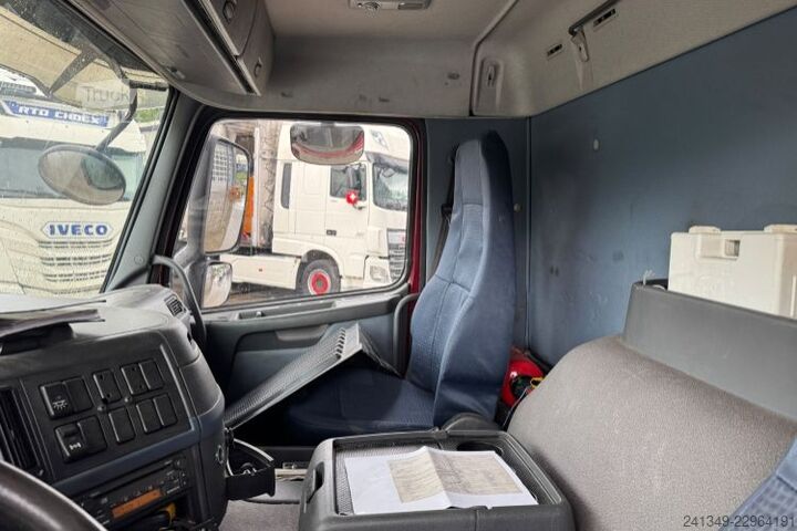 Kylbil VOLVO FM-300 4x2 Carrier 850 Supra