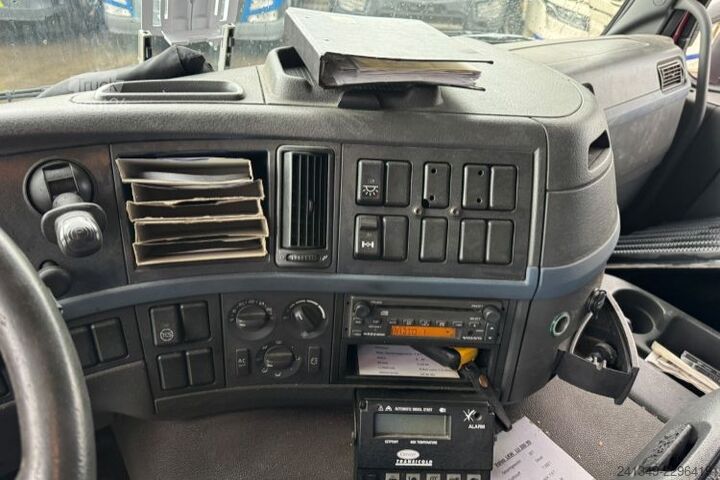 Kylbil VOLVO FM-300 4x2 Carrier 850 Supra