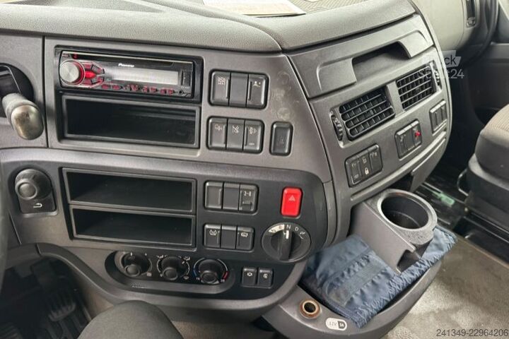 Standard dragbil DAF XF460 4x2