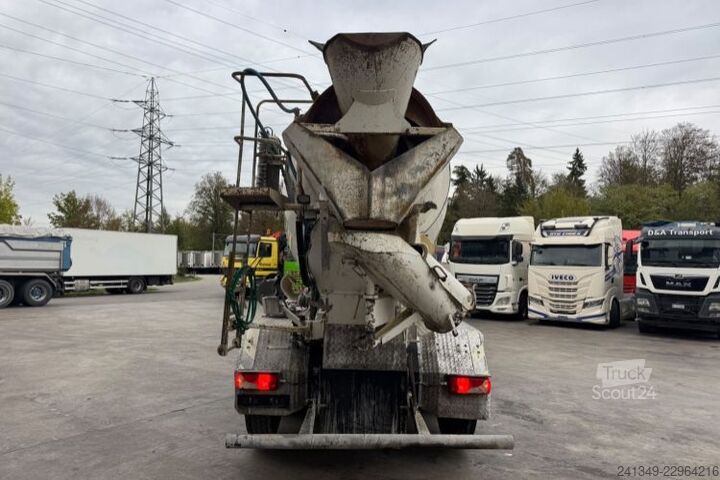 Betongblandarbilar SCANIA G490 10x4 Liebherr 12m3