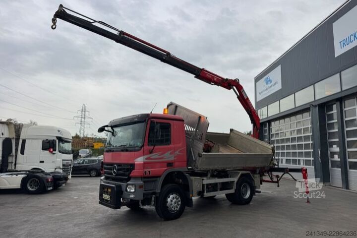 Tippbil MERCEDES-BENZ Actros 2050 V8 4x4