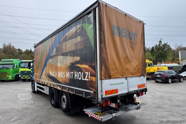 Flaklastbil med kapell MAN TGS 26.440 6x2