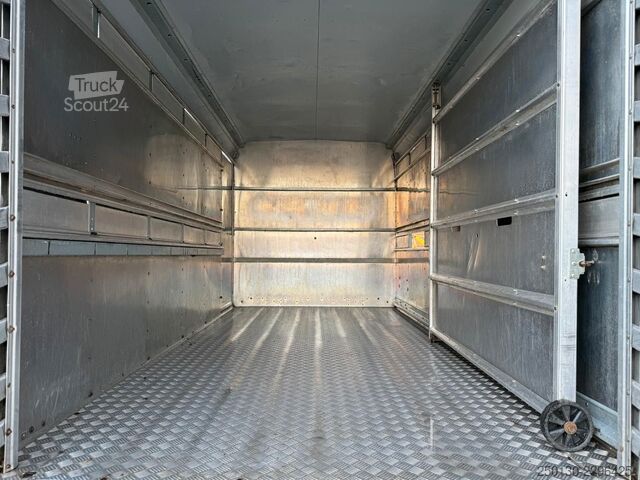 Hästtransportsläp IFOR WILLIAMS SB 2 TA35 PKW Tandem Viehanhänger