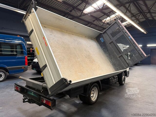 Kippi pakettiauto NISSAN NT 400 Cabstar 3 Seiten Kipper Klima AHK 3,5T