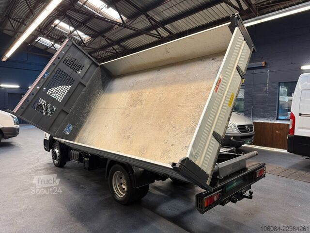 Kippi pakettiauto NISSAN NT 400 Cabstar 3 Seiten Kipper Klima AHK 3,5T