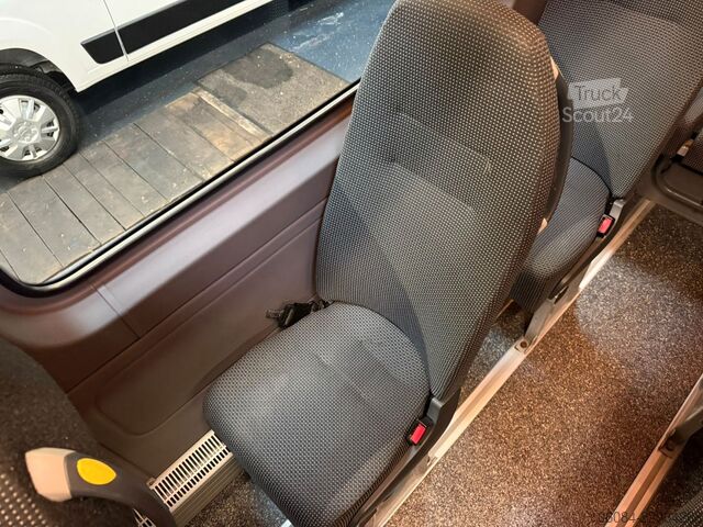 Minibussi MERCEDES-BENZ Sprinter 316 Transfer 34 EvoBus 16+1 Klima STHZ